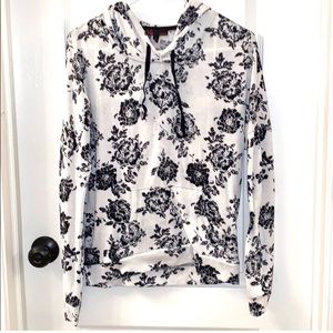 T/O drawstring hooded sweater